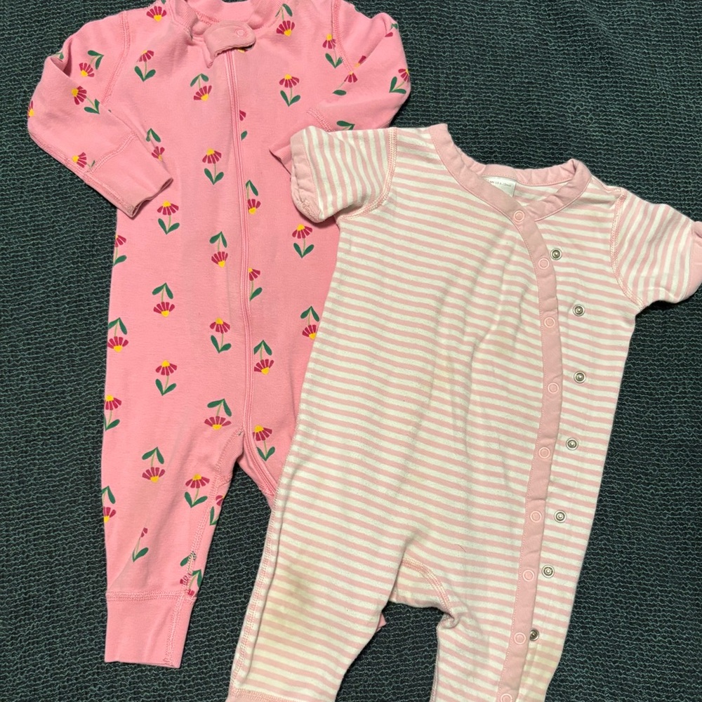 Hanna Andersson Moon & Back  2pc Sleepers Floral & Pink Stripes 6-12m Bundle